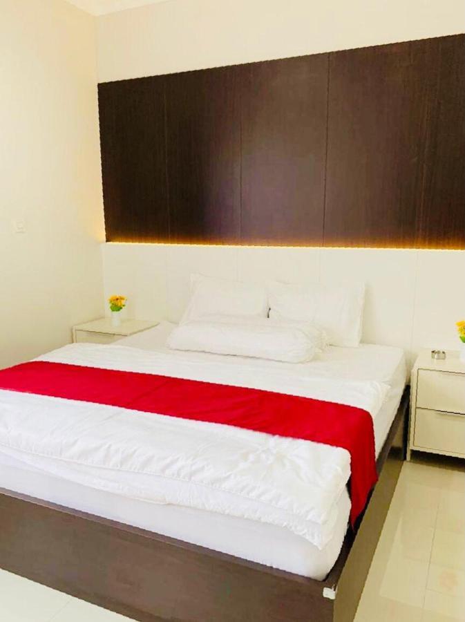Platinum Setrasari Guest House 5Br Private Pool Bandung Exteriör bild